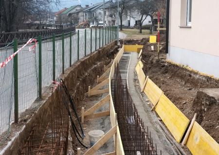 Izgradnja pločnika v Dolenji vasi 02 Foto Boštjan Otoničar